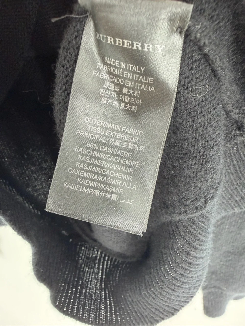 Burberry Prorsum Cashmere Blend Pleated Back Long Sleeve Crewneck Black Sweater